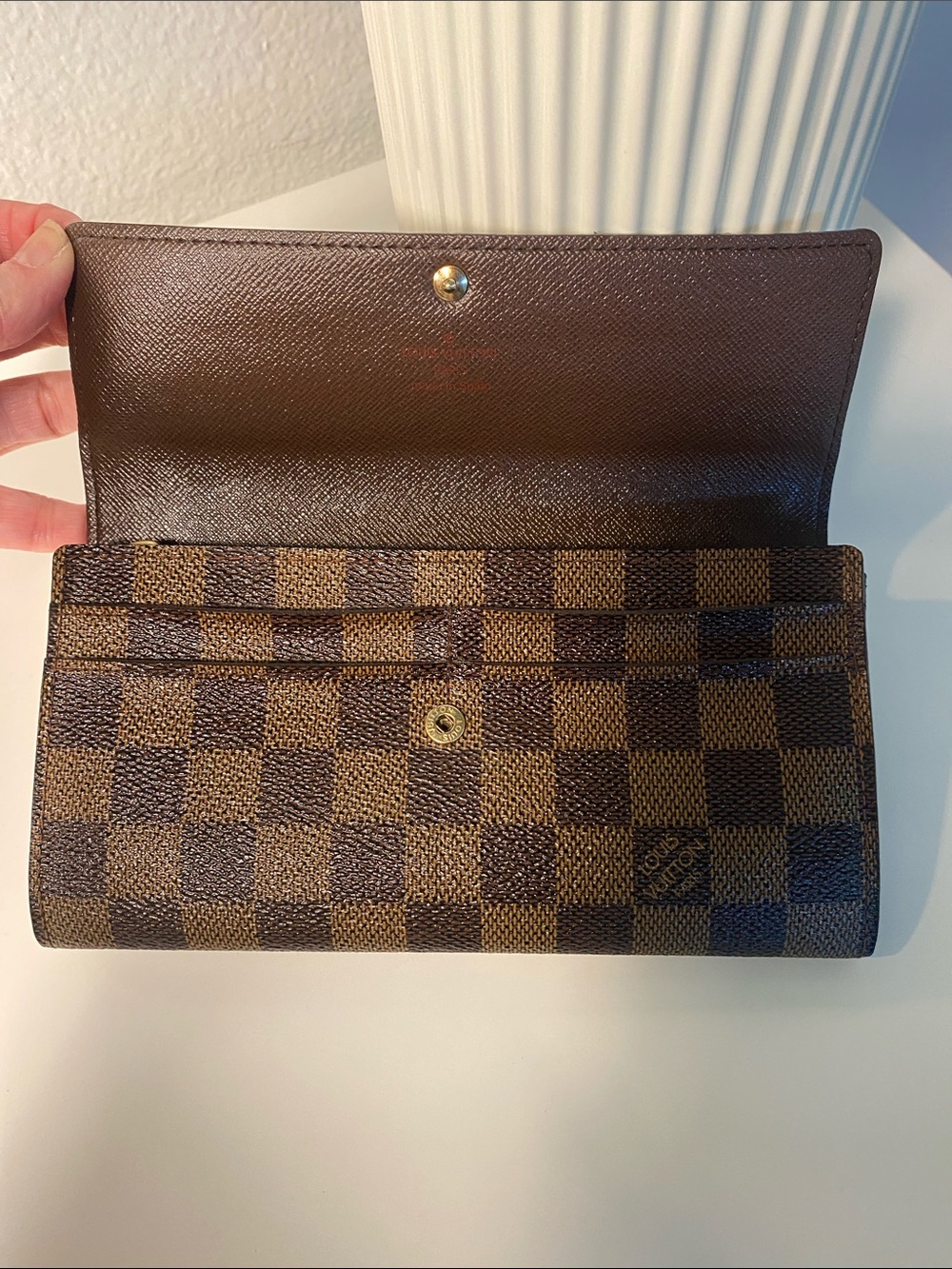 Louis Vuitton Damier Ebene Sarah Wallet - Picture 5 of 17